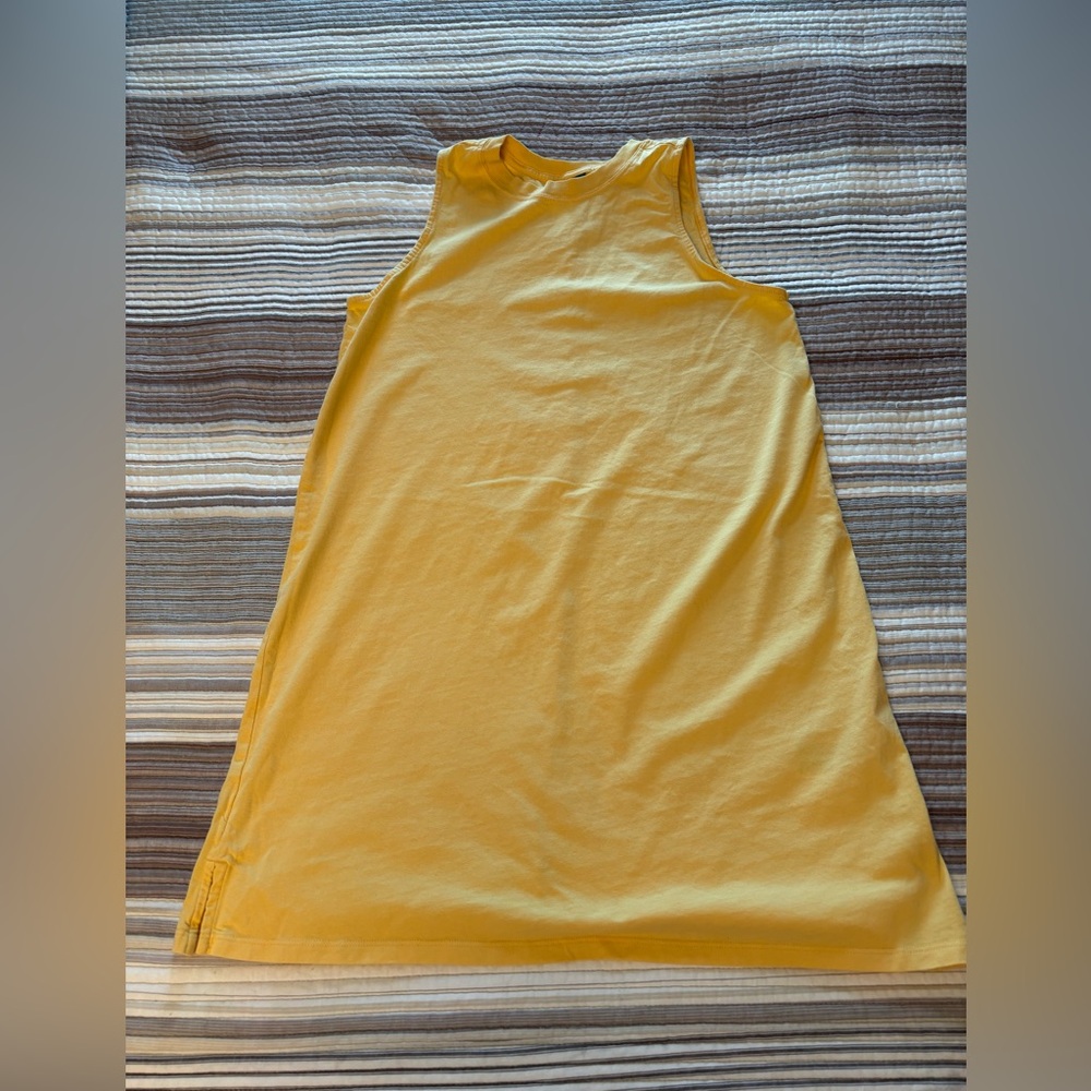 Old Navy Mini T-Shirt Dress Relaxed Fit Yellow Crewneck Sleeveless Size Medium